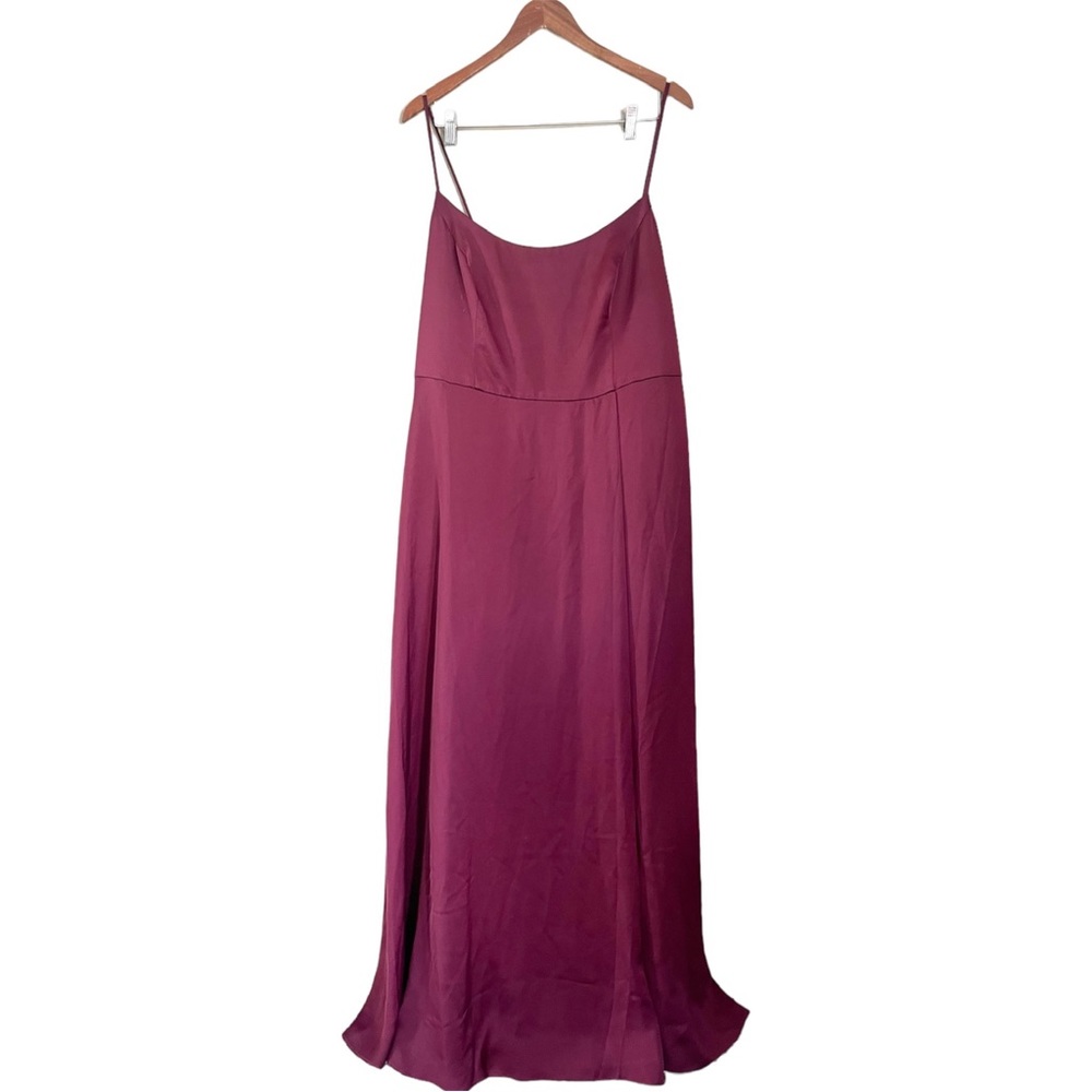 David’s Bridal Crepe Back Satin Spaghetti Strap Maxi Gown Burgundy Size 20